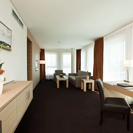 ATLANTIC Hotel Kiel-2